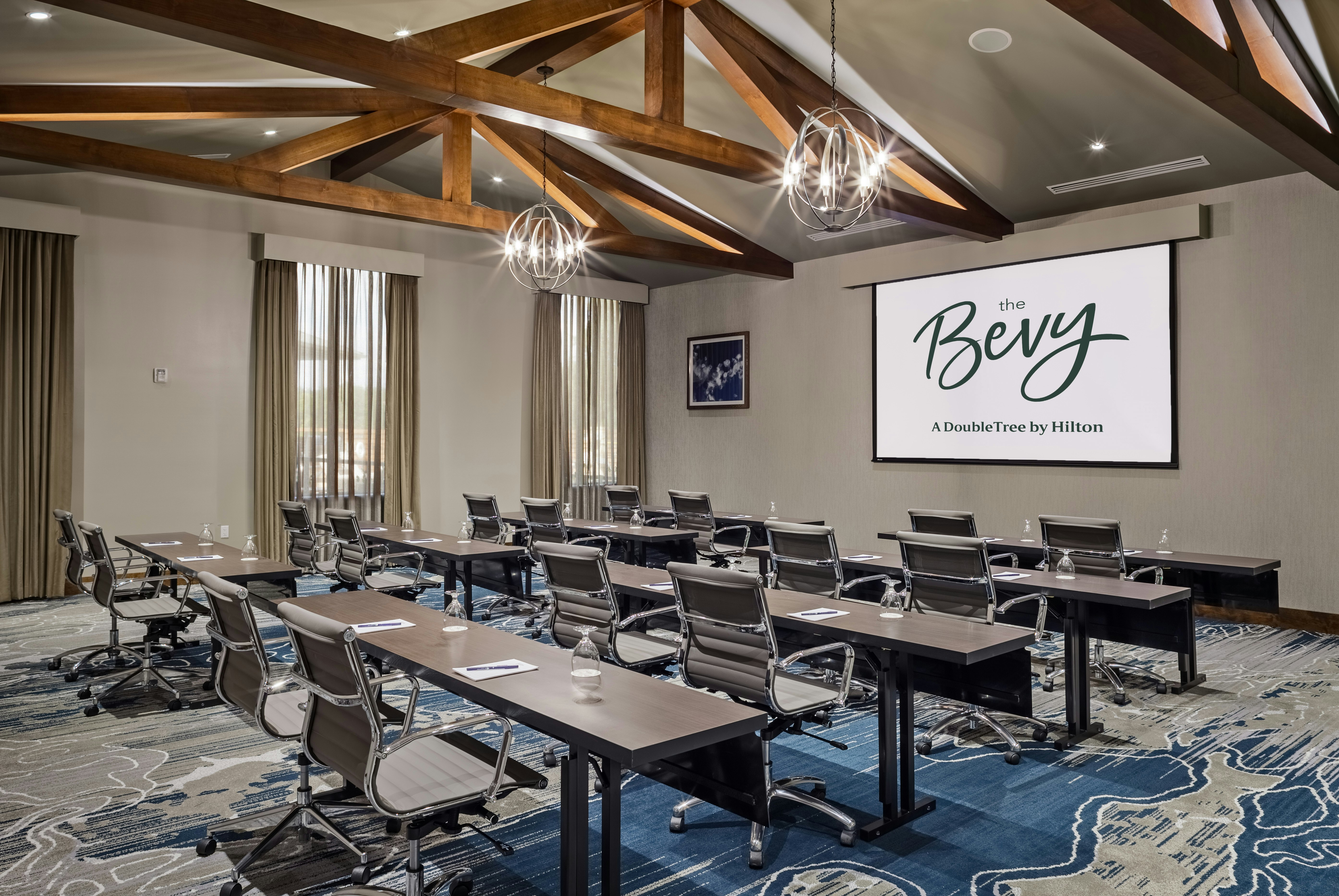The Bevy Hotel Boerne A Doubletree By Hilton 37/46