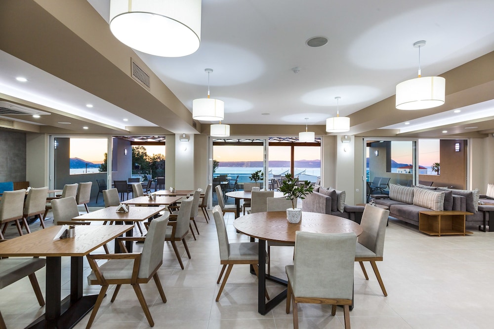 Sun & Sea Plus Resort 36/50