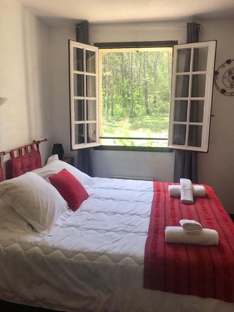 Human Hotel Residence 10/42
