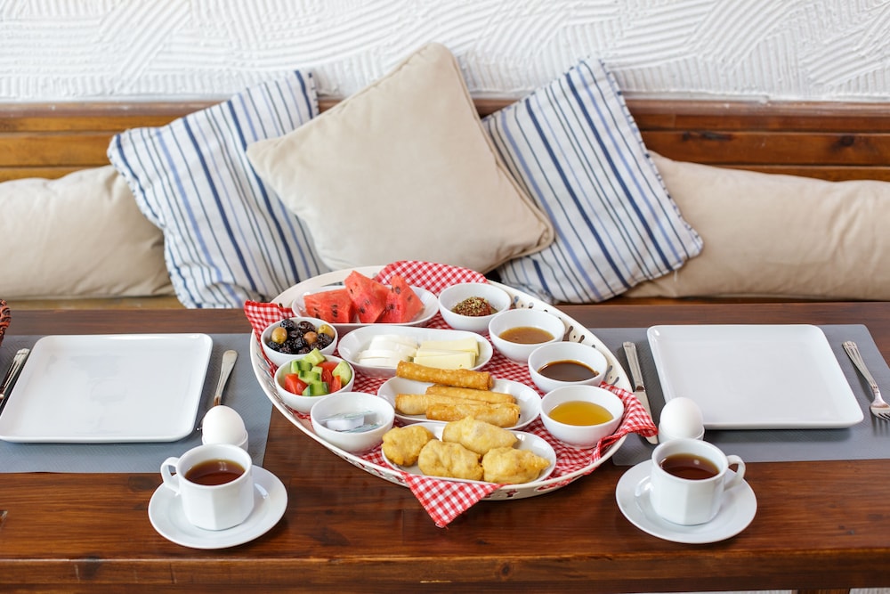 Cesurlar Hotel 25/29
