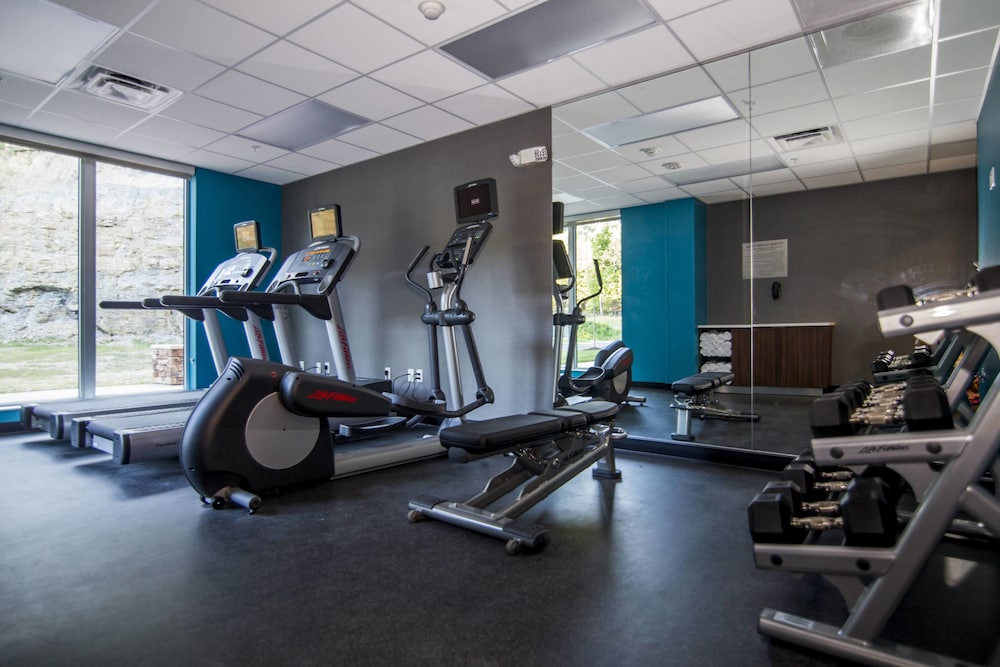 Fairfield Inn Suites Cambridge 24/42