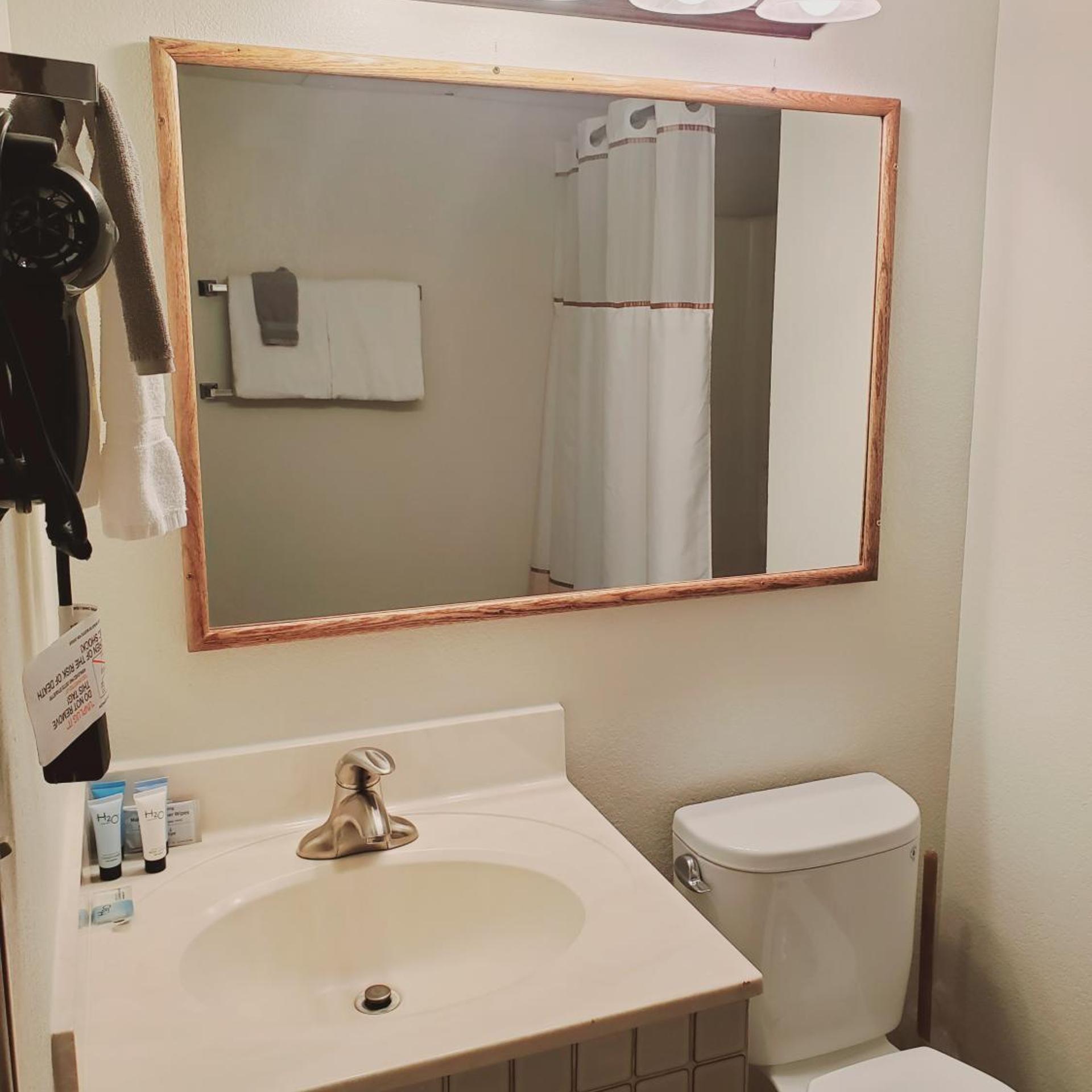 Blackstone Lodge Suites 48/50