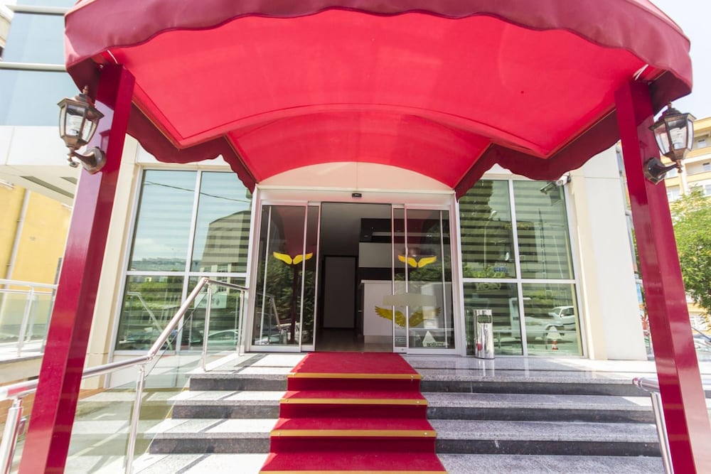 Bossuite Hotel Maltepe 4/50