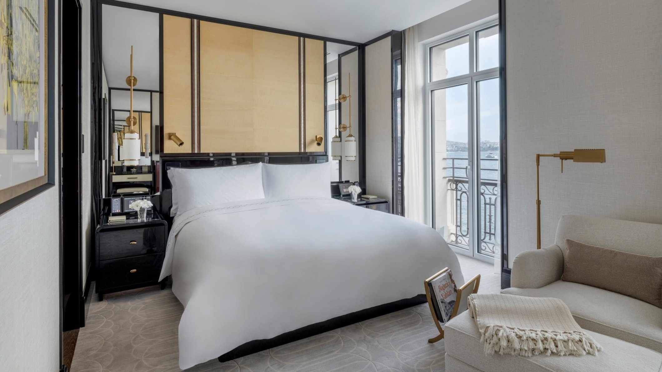 Bosphorus, Executive, Suite, King Bed