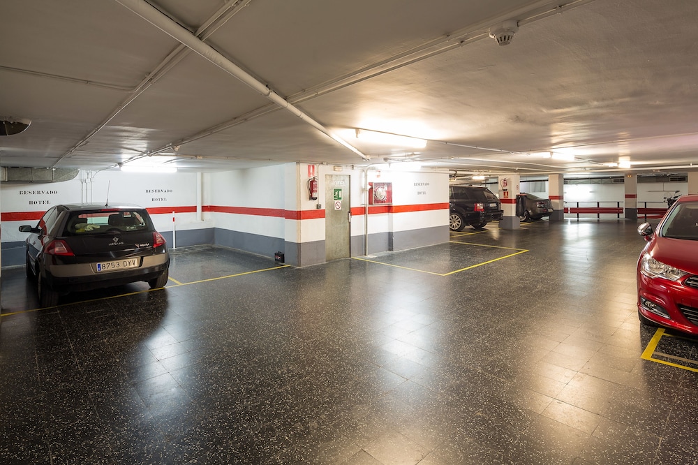 Aparthotel Bertran 96/109