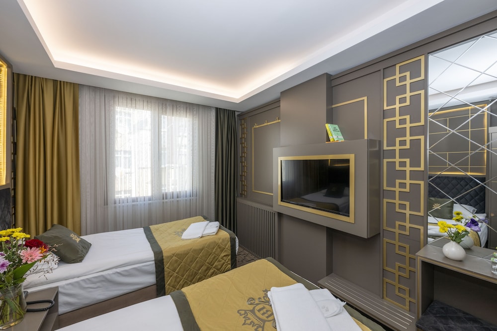 Deluxe, Twin Beds