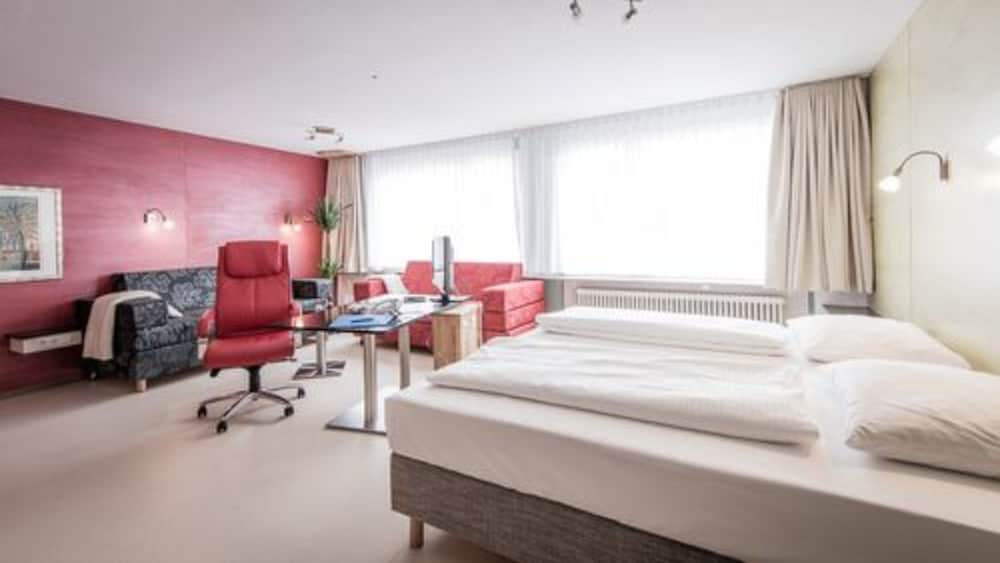 Abalon Hotel Ideal 17/50