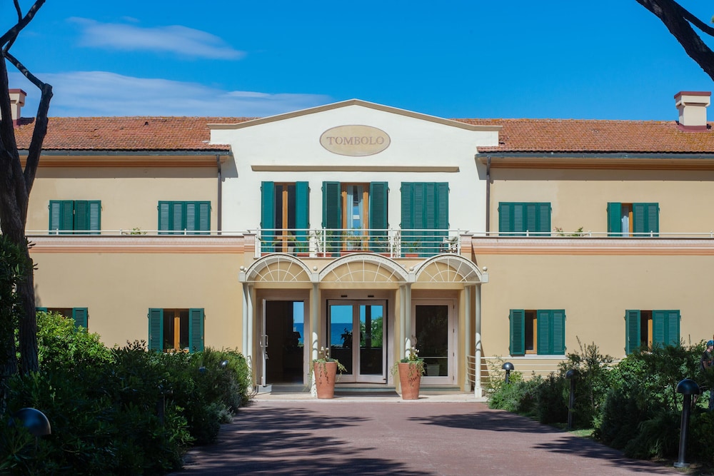 Tombolo Talasso Resort in CASTAGNETO CARDUCCI