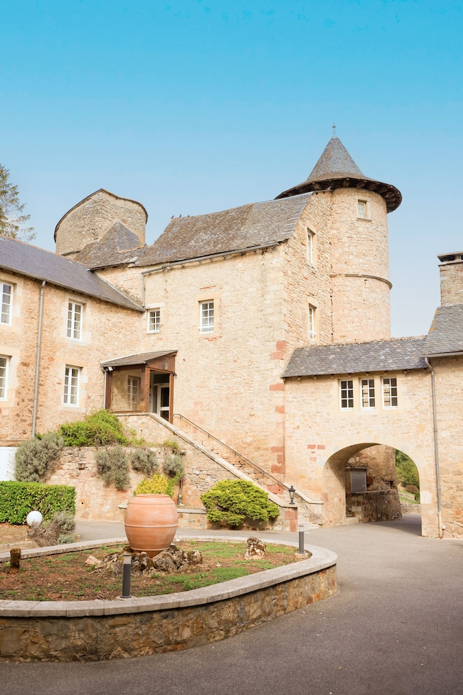 Le Chateau de Fontanges 7/68