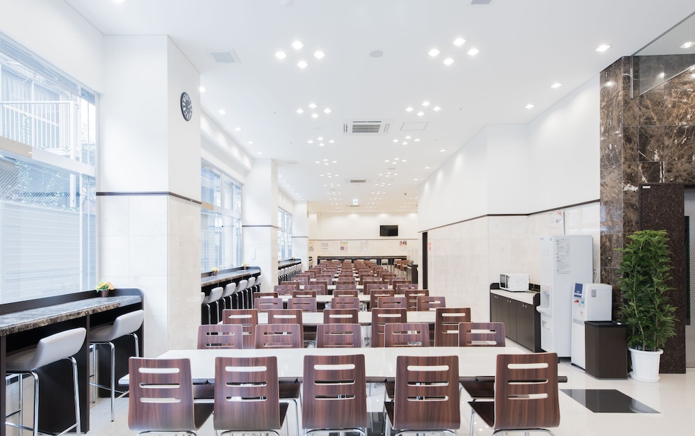 Toyoko Inn Nagoya Meieki Minami 54/58