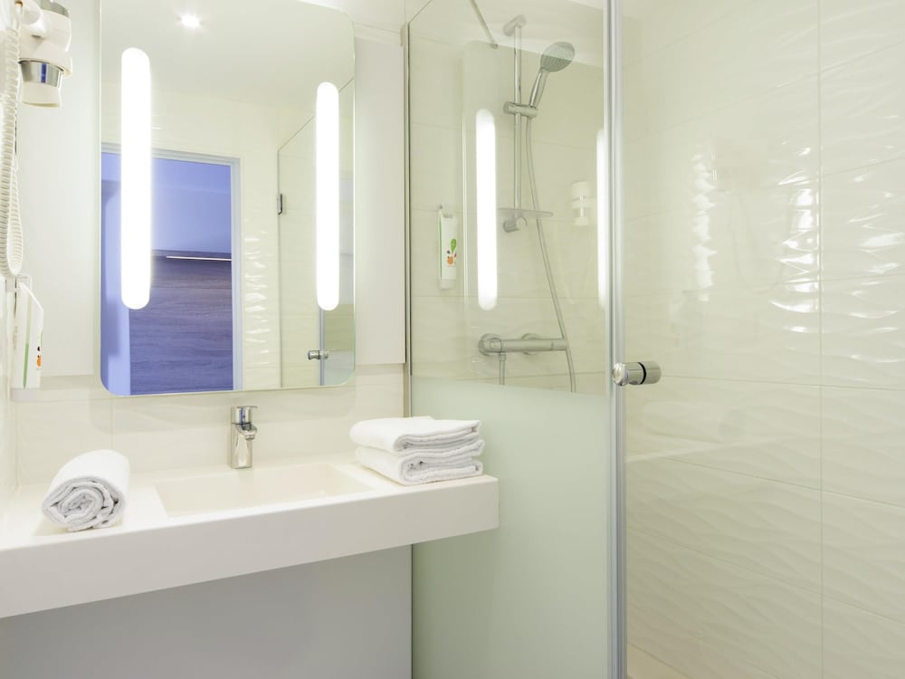 Ibis Styles La Rochelle Centre 49/49