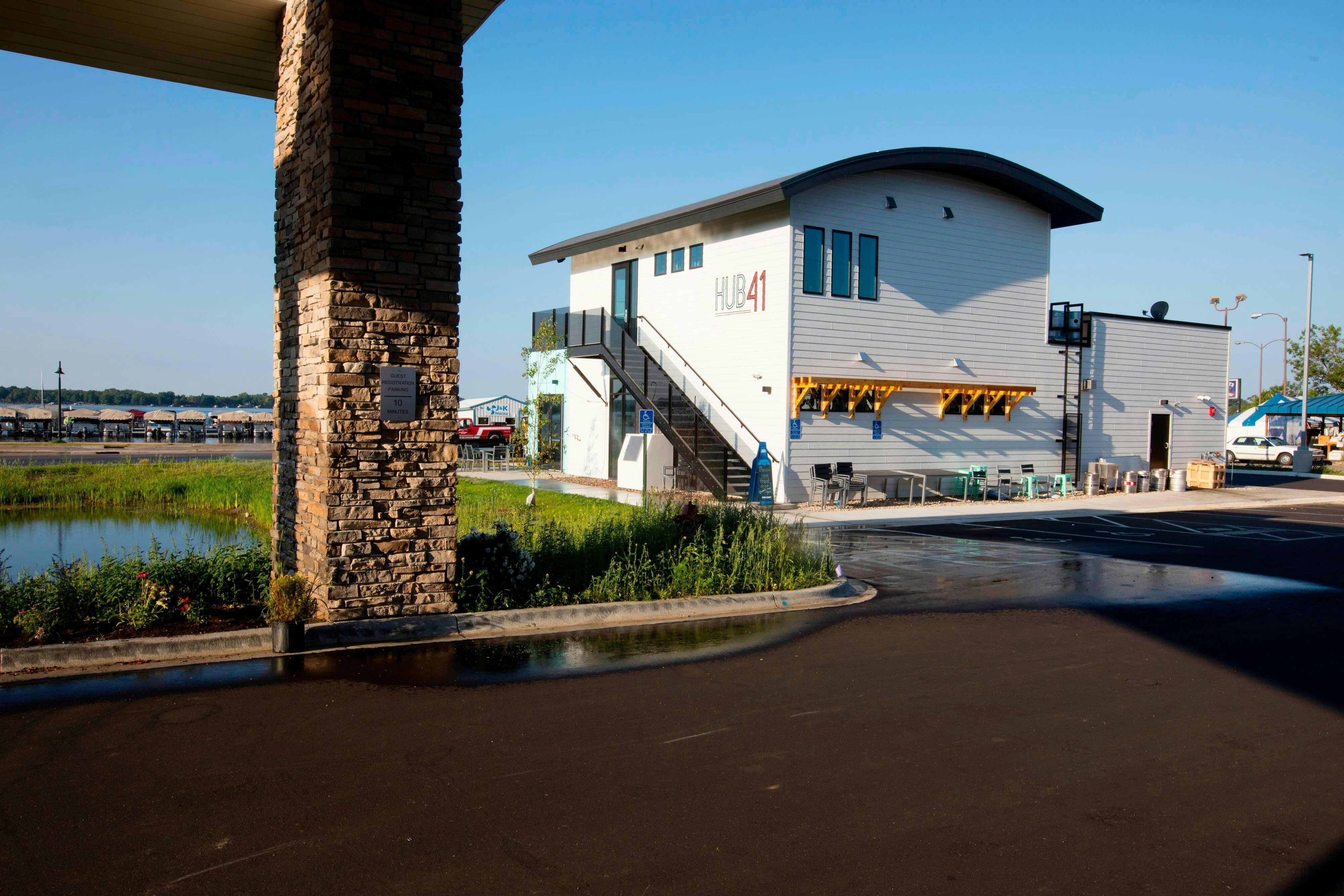 Fairfield Inn And Suites Detroit Lakes 33/33