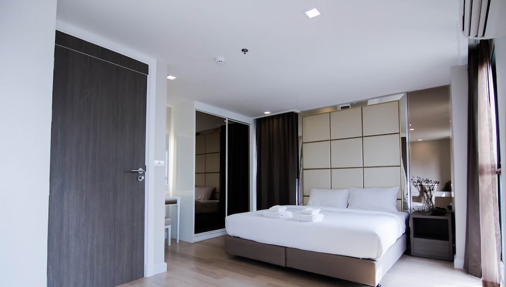 Hope Land Hotel & Residence Sukhumvit 8 27/77
