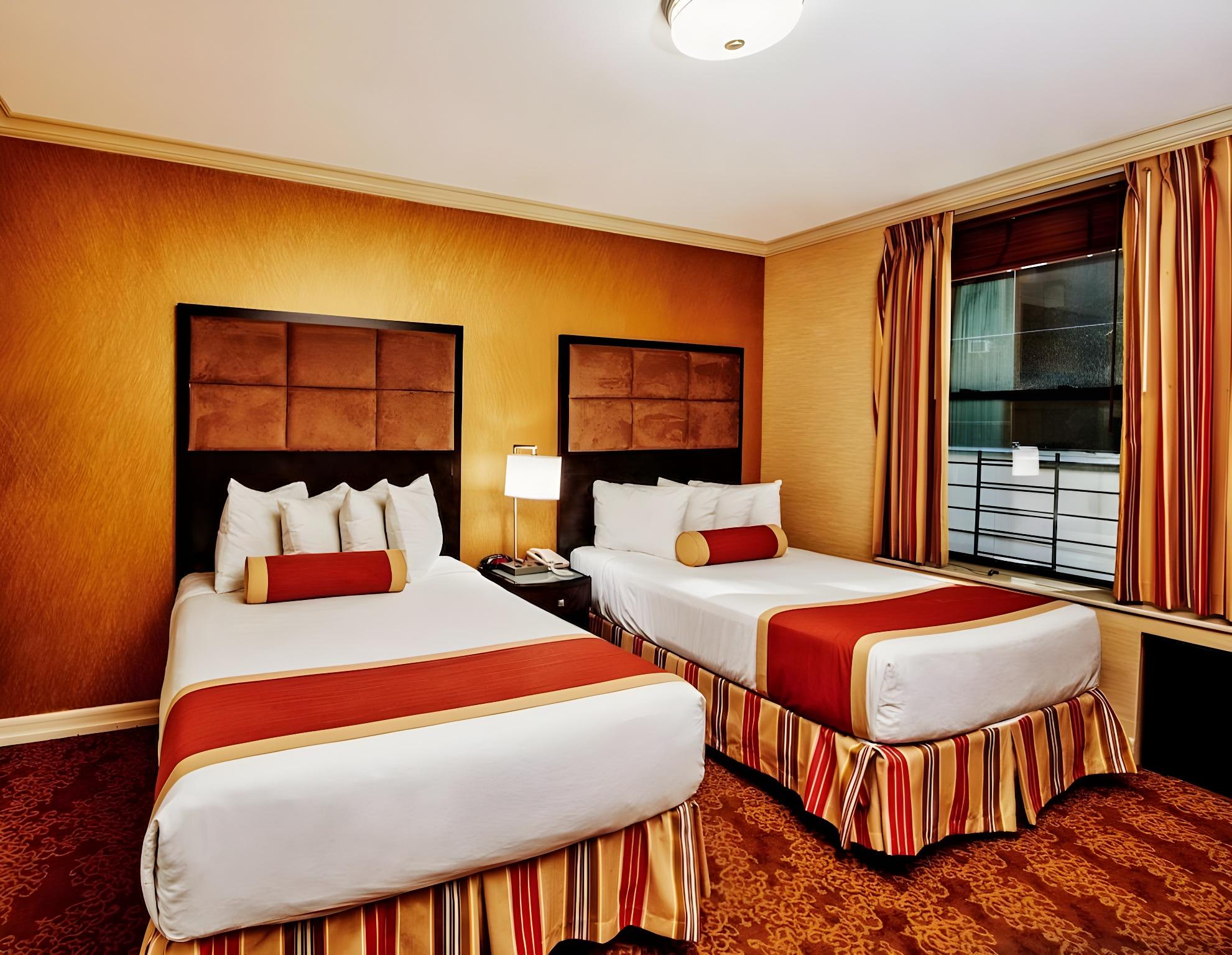 apartment, multiple beds, kitchenette