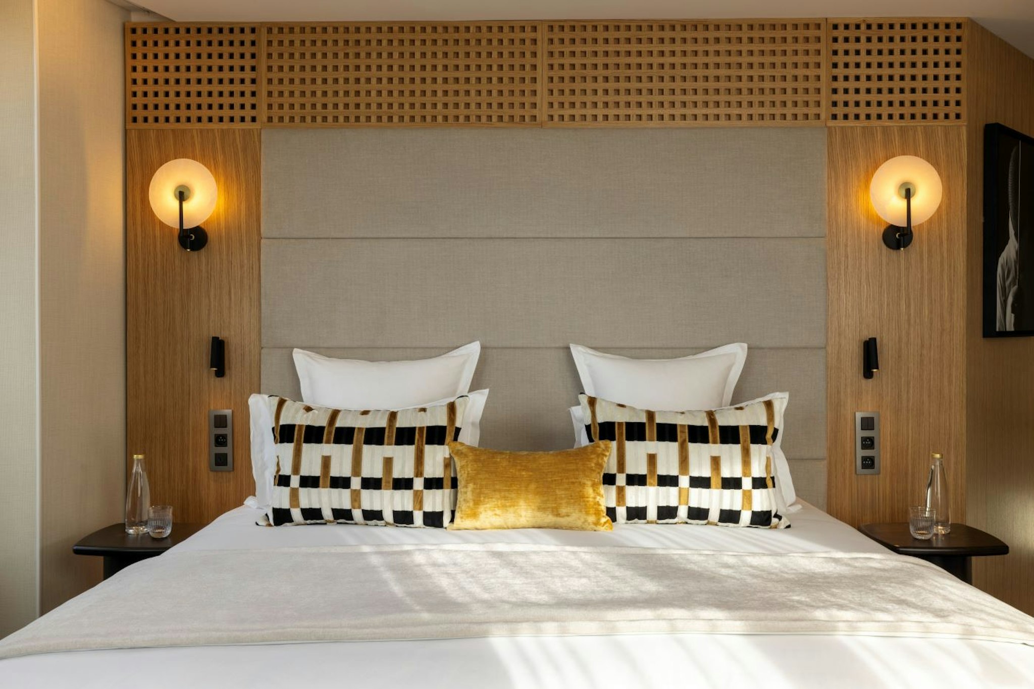 Hotel Raspail Montparnasse 18/28