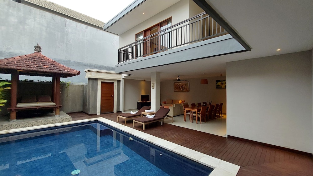 The Light Exclusive Villas Spa 43/72