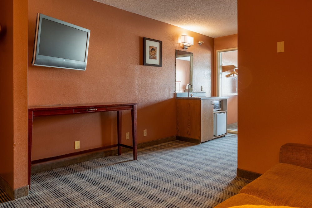 North Country Inn & Suite 40/44