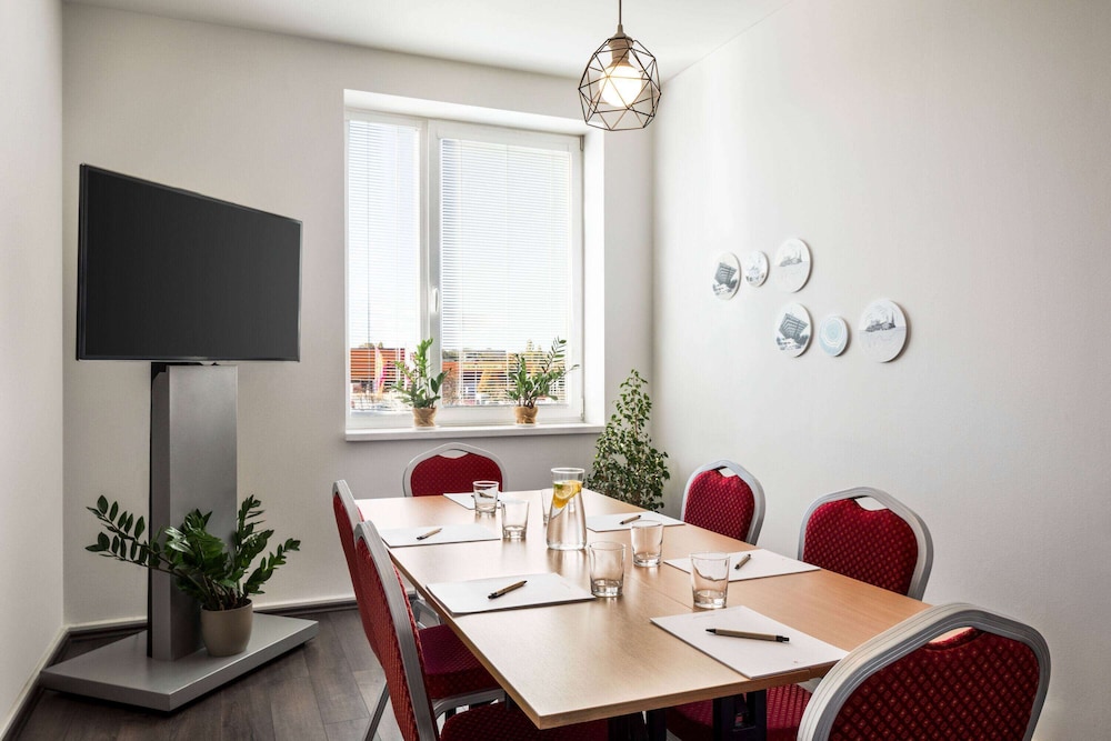 Vienna House Easy by Wyndham Bratislava 33/38