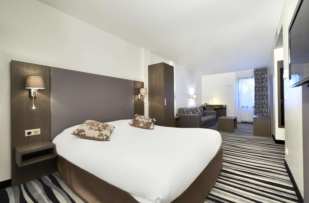 Hotel Kyriad Saint Quentin En Yvelines - Montigny 15/58