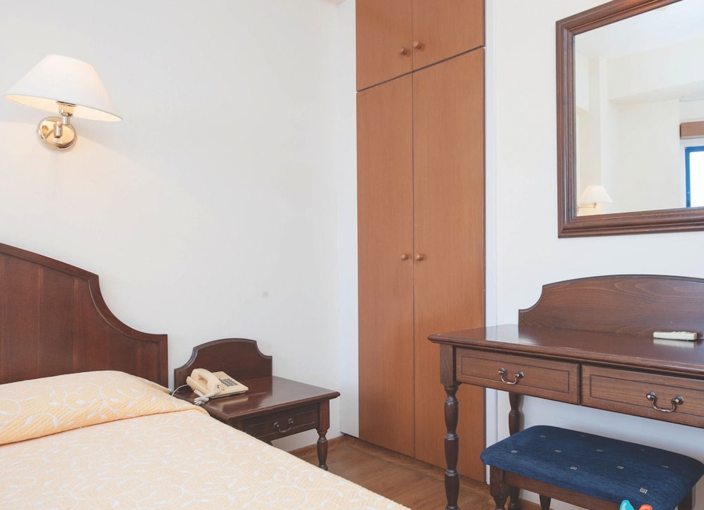 Papantonia Hotel 20/60