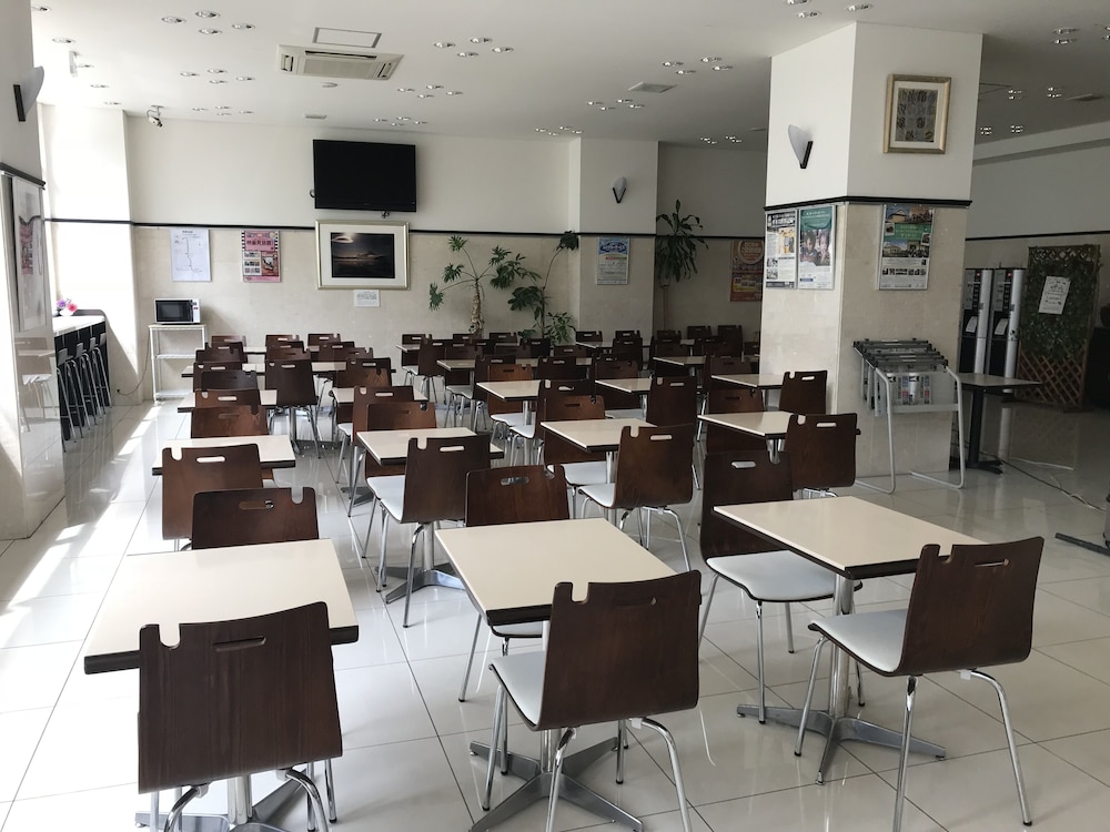 Toyoko Inn Keio Sen Hashimoto Eki Kita Guchi 51/52