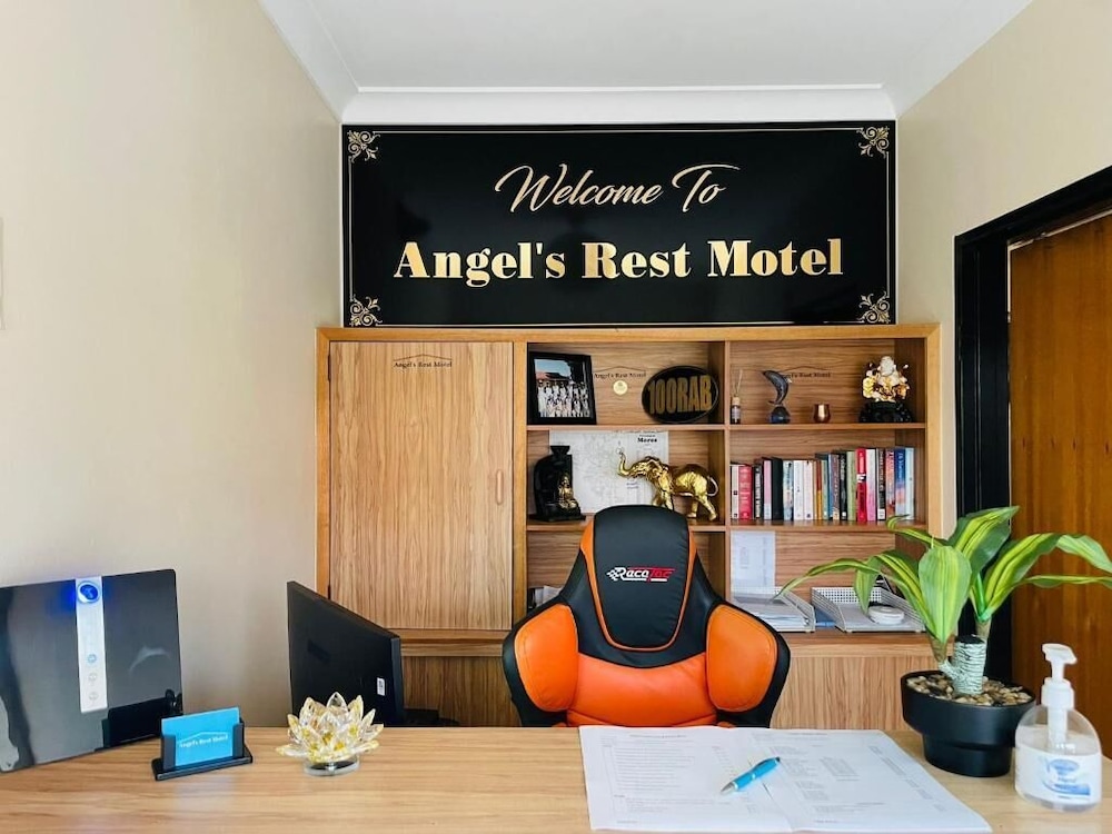 Angel's Rest Motel 17/26