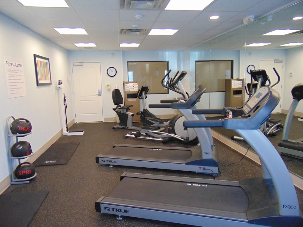 Holiday Inn Express Suites Springville South Provo Area 38/73
