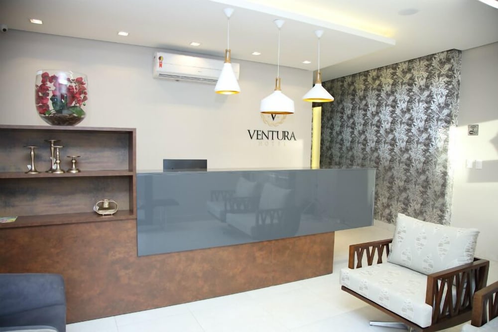 Ventura Hotel 2/40