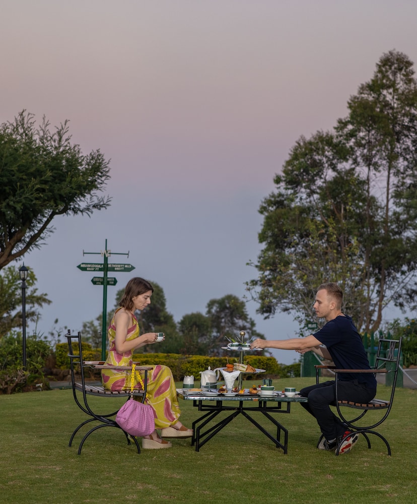 Heritance Tea Factory 44/50