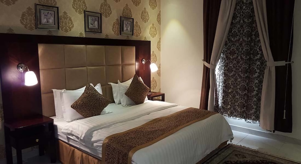 Julanar Alsharq Suites 20/44