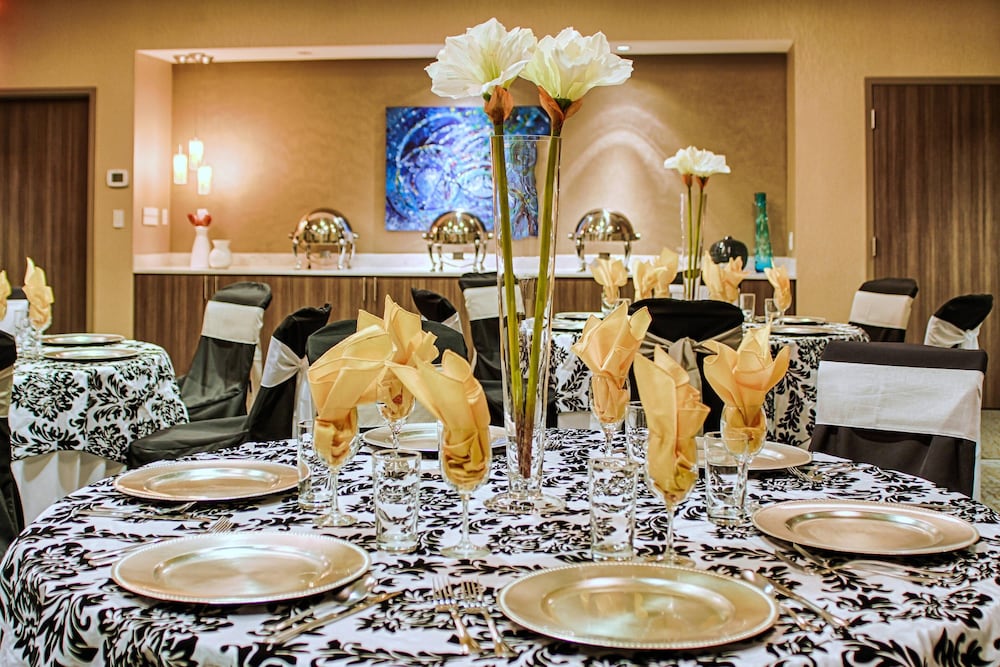 Courtyard by Marriott Knoxville West/Bearden 30/42