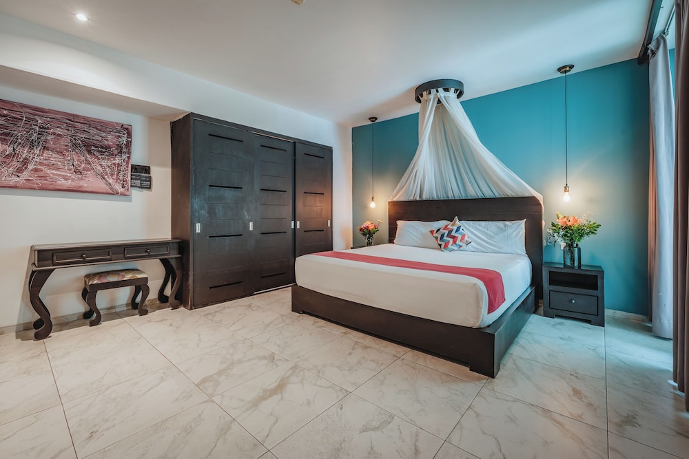 Soho Playa Hotel 12/64