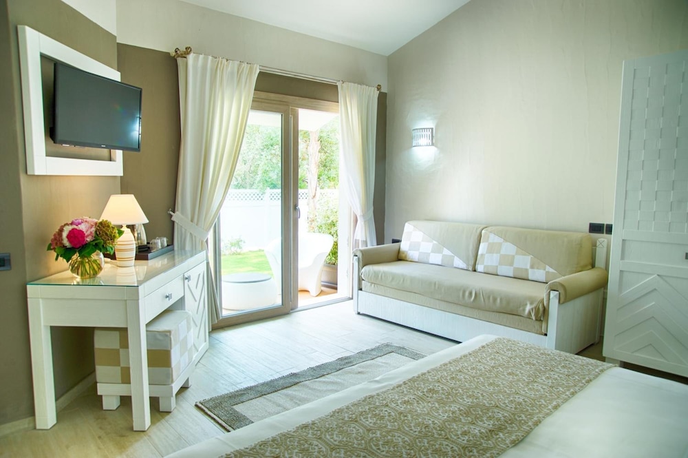 Eliantos Hotel 28/62