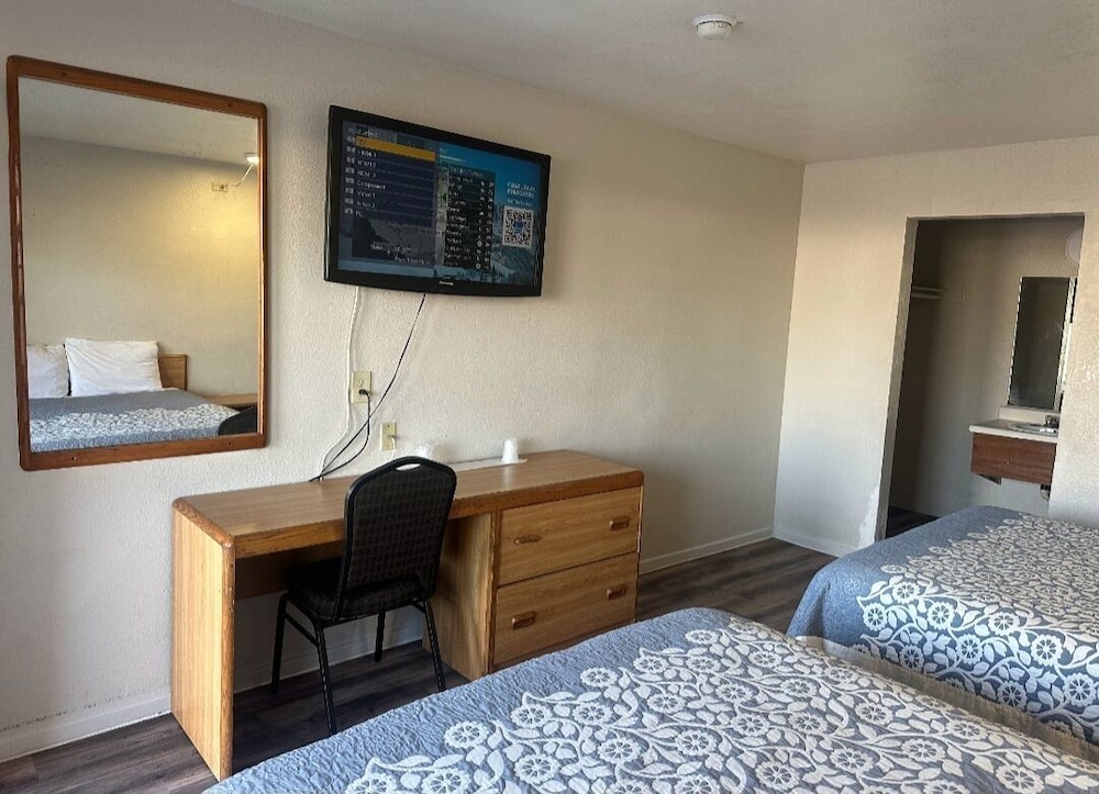 Best Economy Inn n Suites 40/67