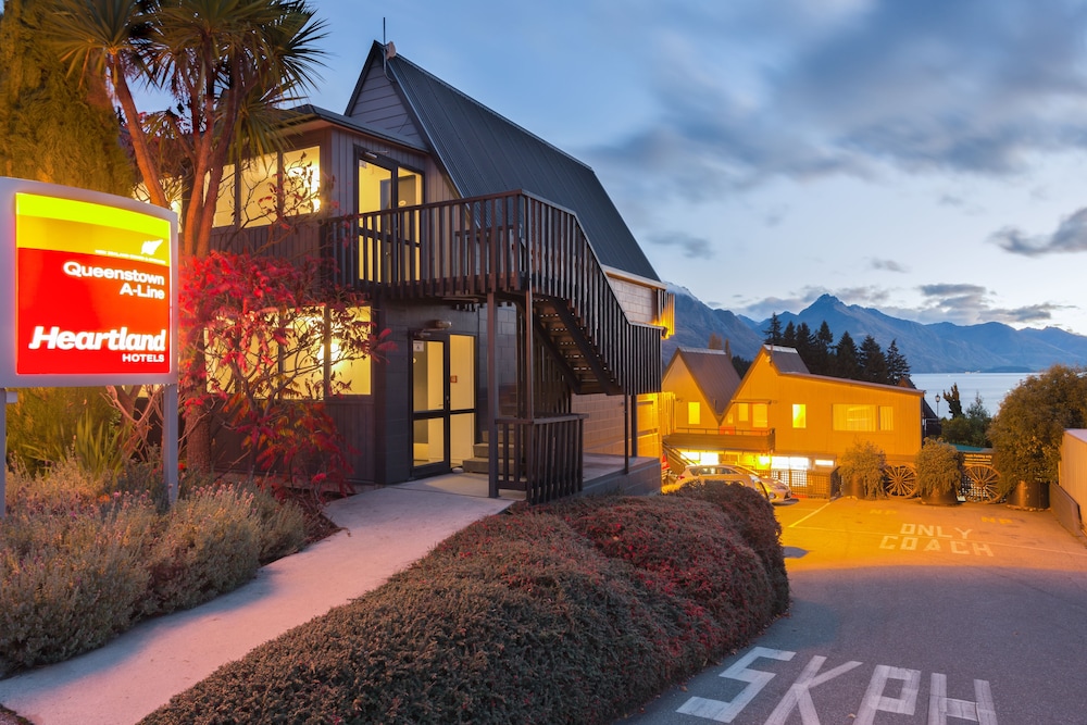 Heartland Hotel Queenstown 59/71