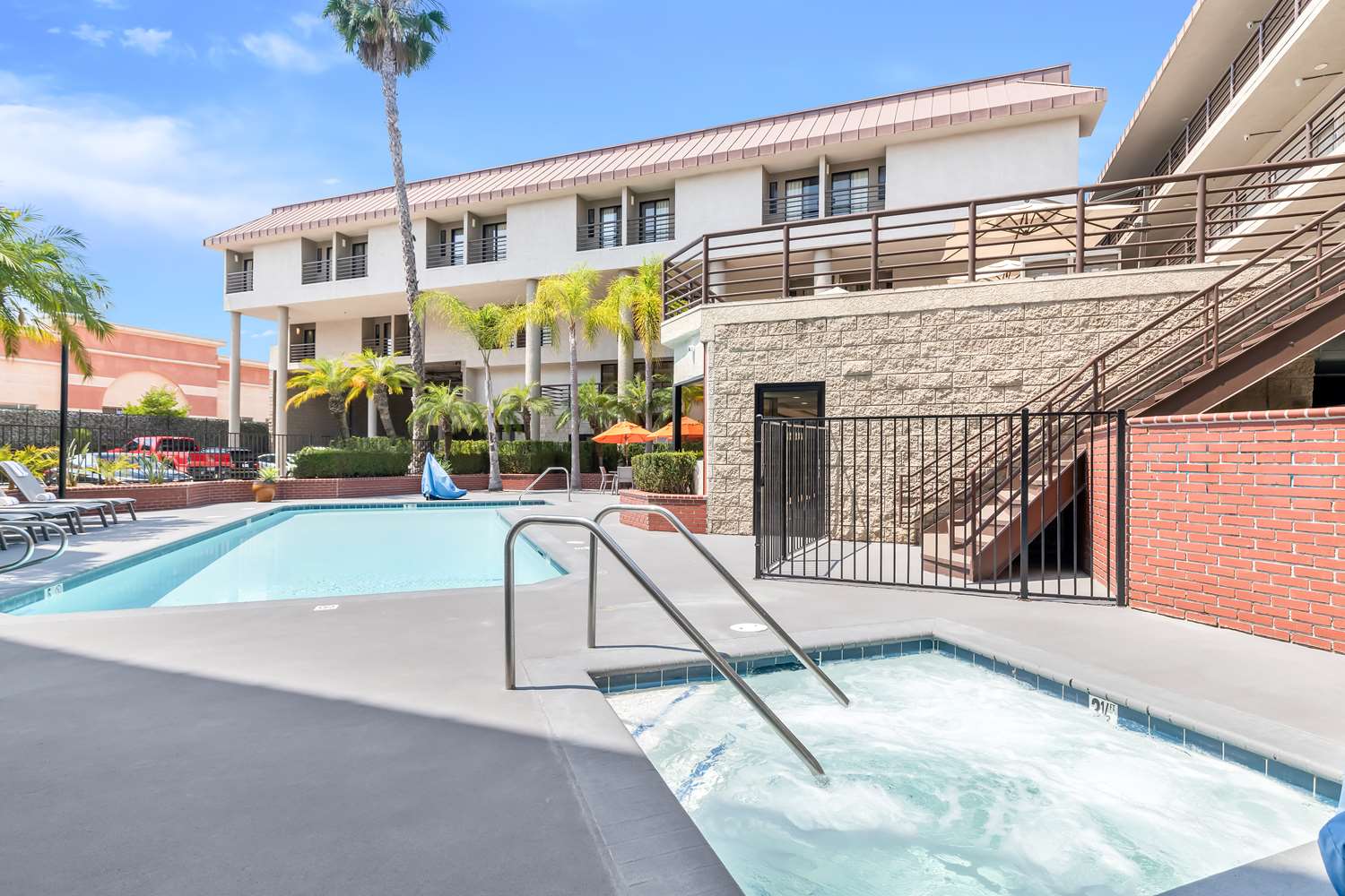 Best Western Plus Irvine Spectrum Hotel 14/33