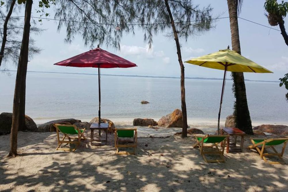 Yamadaya Beach Resort 19/23