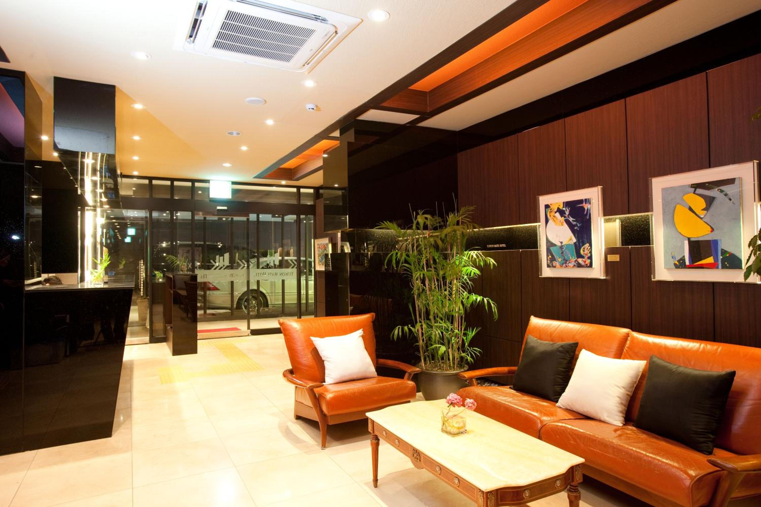 Yuwon Hotel 46/57