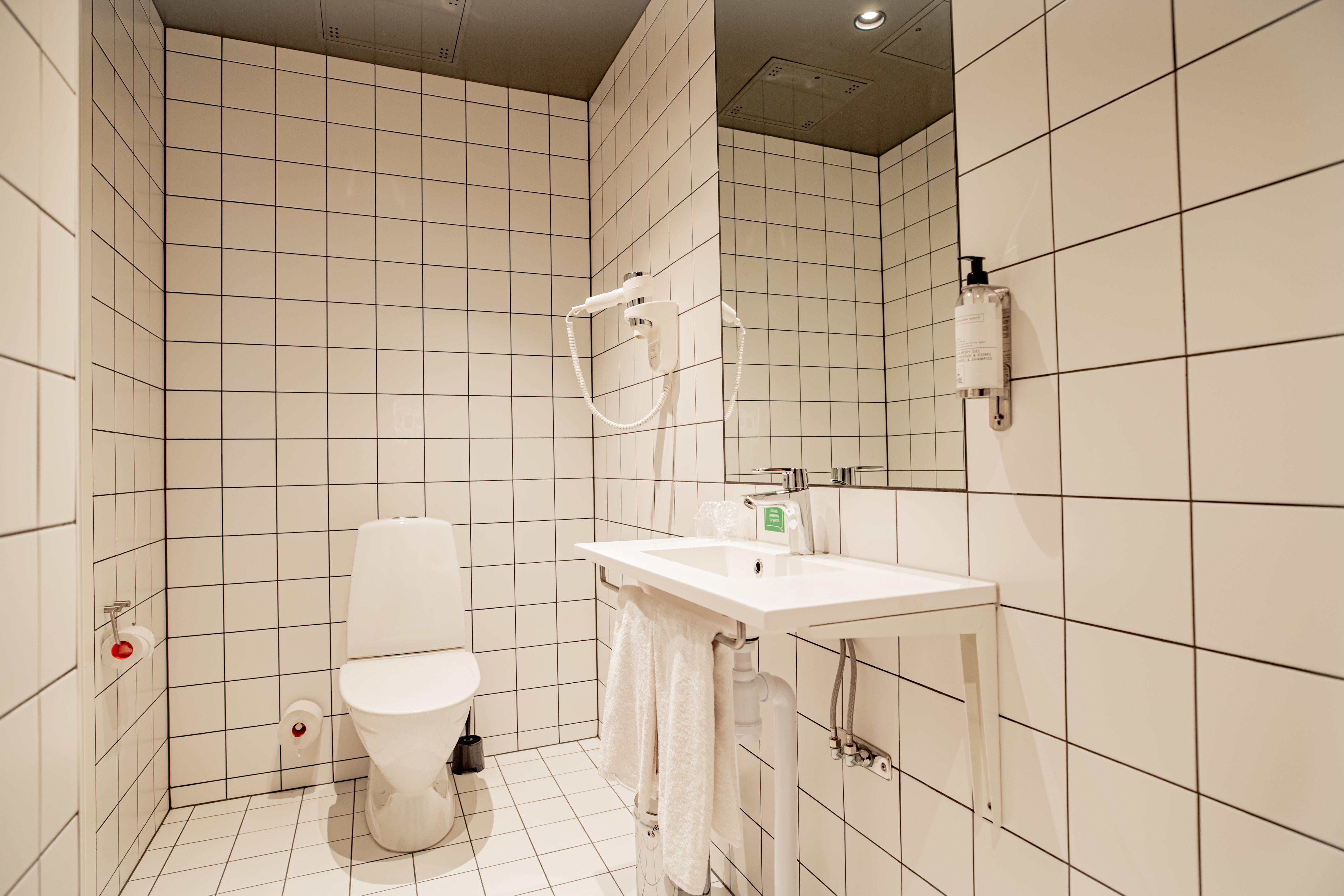 First Hotel Stockholm North 47/47