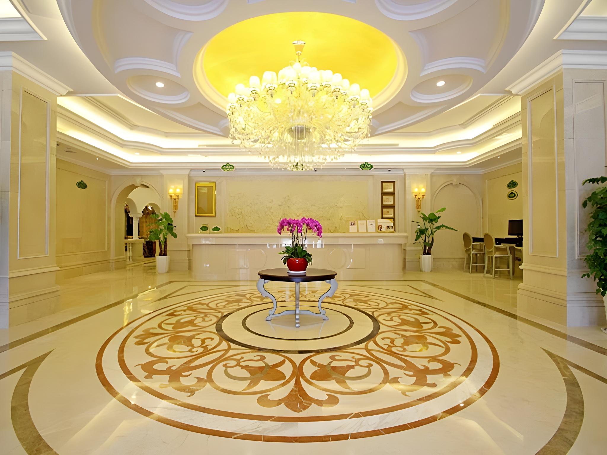 Vienna Hotel (Shanghai Waigaoqiao Free Trade Zone) 4/38