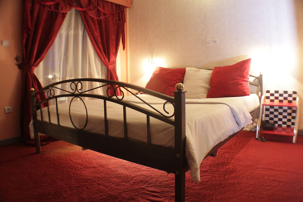 Kemal Hotel 13/29