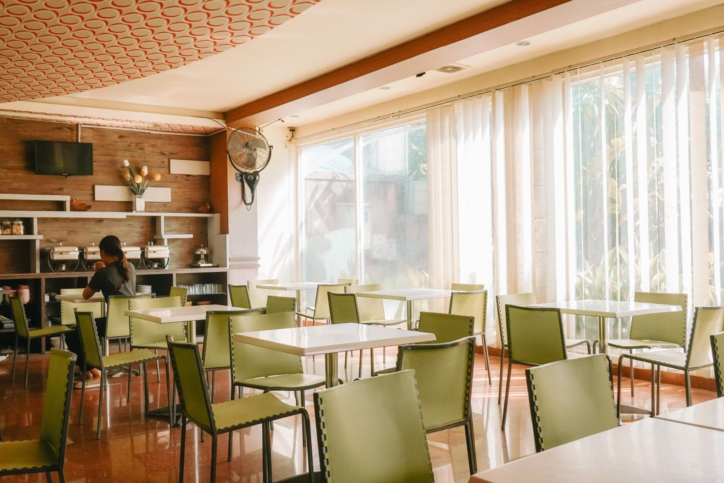 City Hotel Mataram 42/49