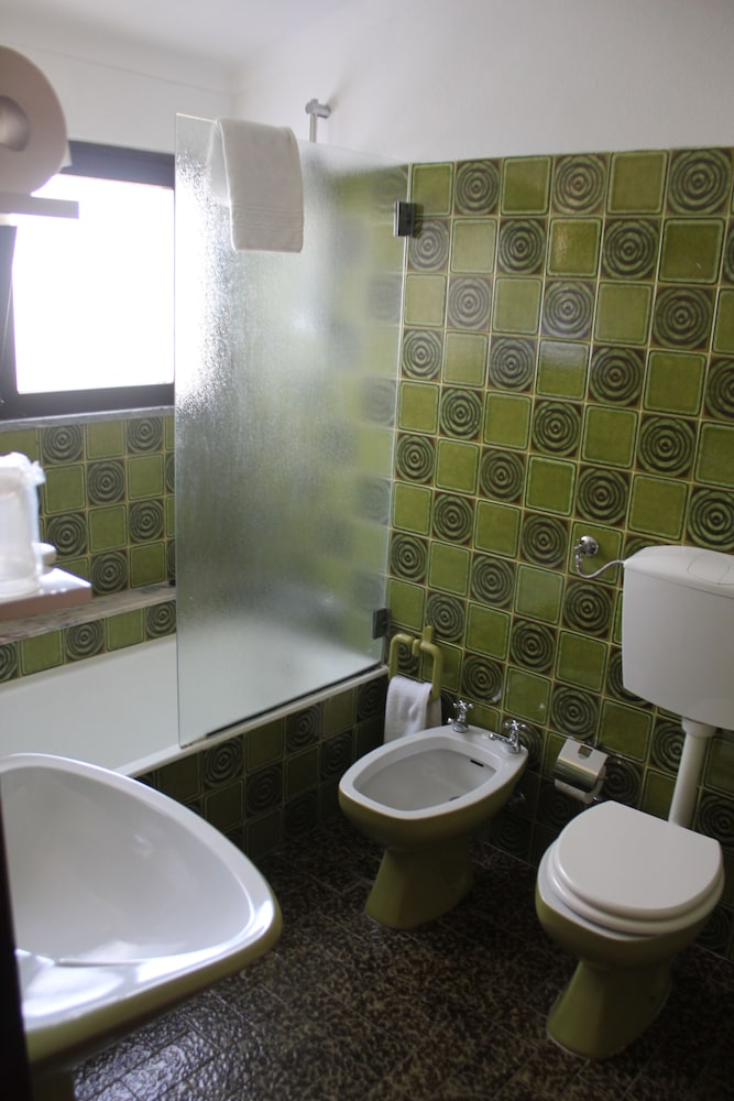 Hotel Alcaide 75/75