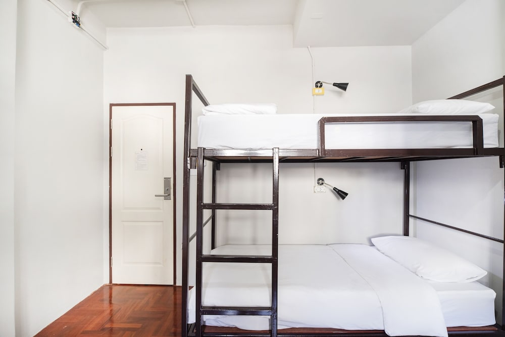 Bangkok Check Inn 21/70