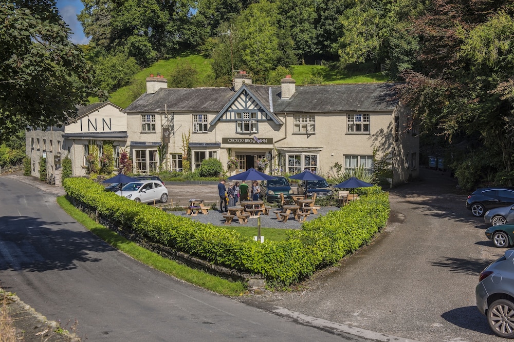 Cuckoo Brow Inn 57/63