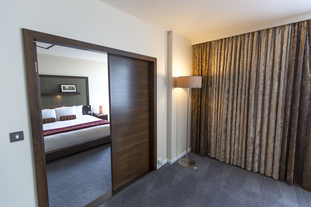 Hilton London Canary Wharf 7/74