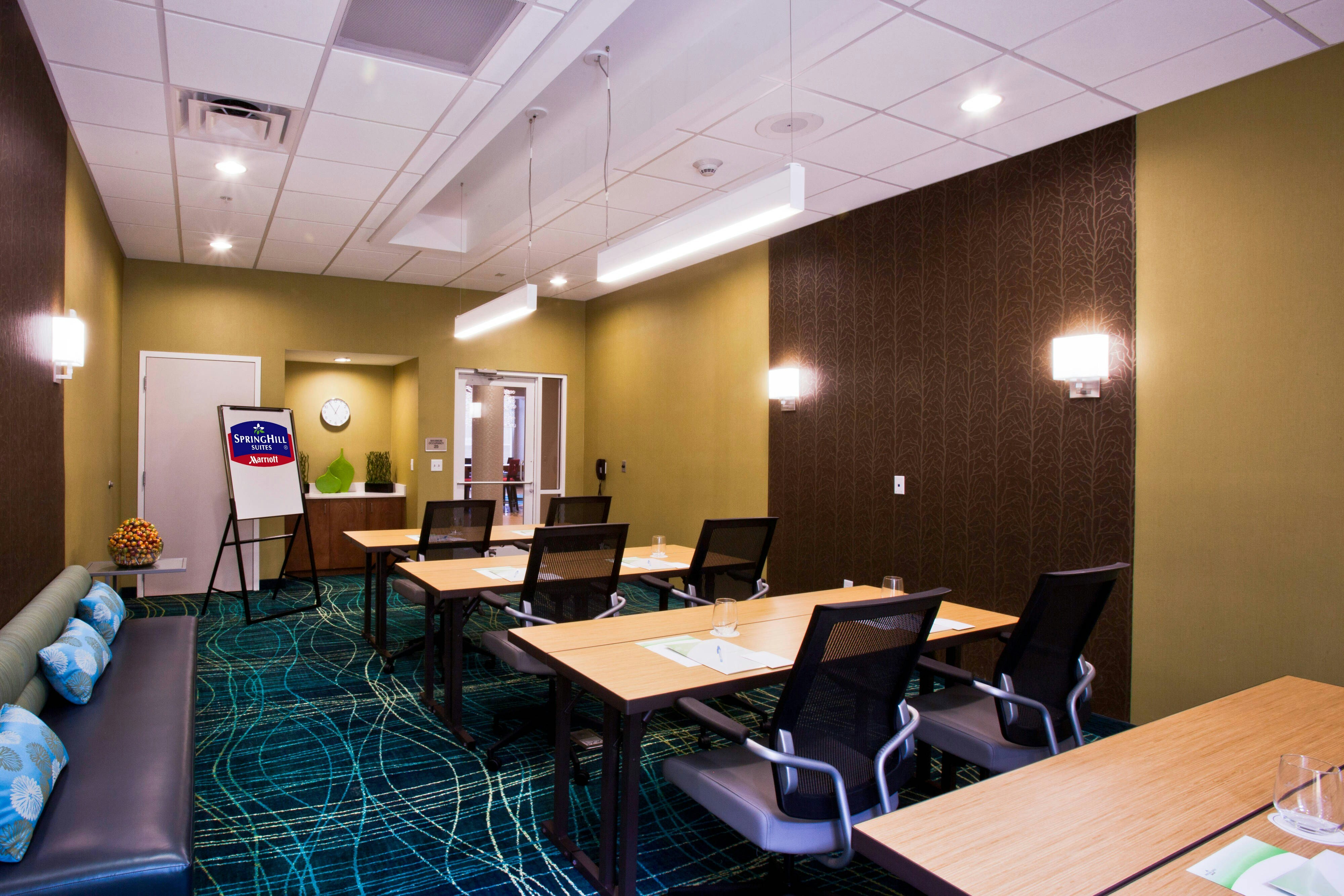 Springhill Suites Mobile 8/10