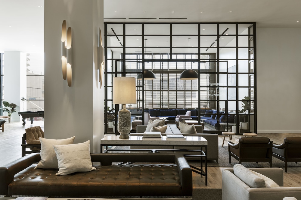 KIMPTON EVERLY HOTEL 40/80