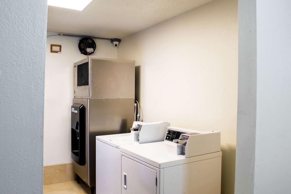 Quality Inn Plainfield 15/47