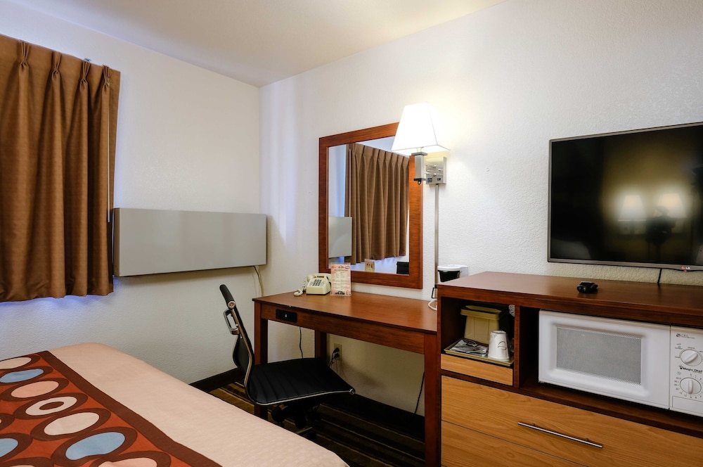 Super 8 By Wyndham Las Cruces/White Sands Area 27/36